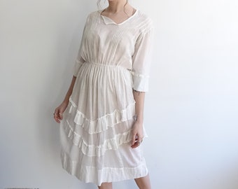 Antique Edwardian Lawn Dress/ White Cotton Sheer Ruffle 1900s 1910s /Wedding Dress/ small 27