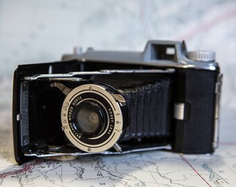 Vintage Kodak Tourist Bellows Camera with Kodet Lens