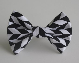 Black and White Herringbone Bow Tie