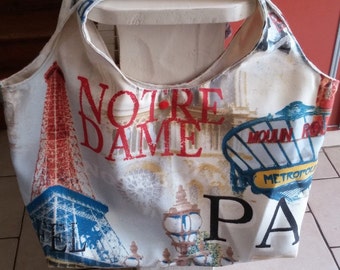 Bag monuments in Paris