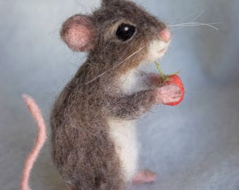 Needle Felted Mouse, Poseable Realistic Life Sized