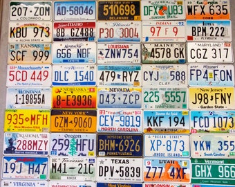 scale model car assorted USA license plates state tags 1930s