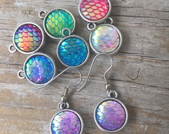 Mermaid Scale Earrings/ Mermaid Earrings/ Fish Scale Earrings/ Mermaid Jewelry/ Mermaid Scales/ Mermaid Dangle Earrings/ Iridescent Mermaid