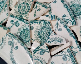 Mosaïque pièces, 20+ tuiles d'assiettes anciennes brisées en terre de fer, dessin fleurs vertes, assiettes vintage, bricolage