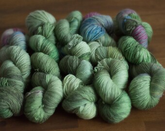 Wildflowers Single Ply FW SW Merino