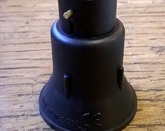 Adaptor from BC to ES