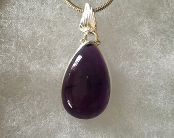 Amethyst Gemstone Pendant Necklace in Sterling Silver