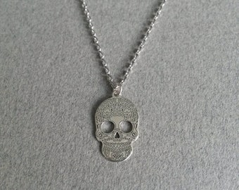 925 sterling silver skull necklace