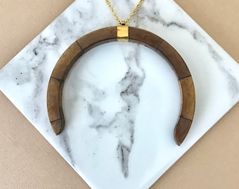 The Ellis - large wood horn necklace