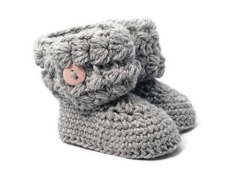 Baby Booties, Crochet Baby Booties, Baby Boots, Baby Shoes, Baby Ugg, Baby Girl, Baby Shower Gift, Newborn Baby Gift