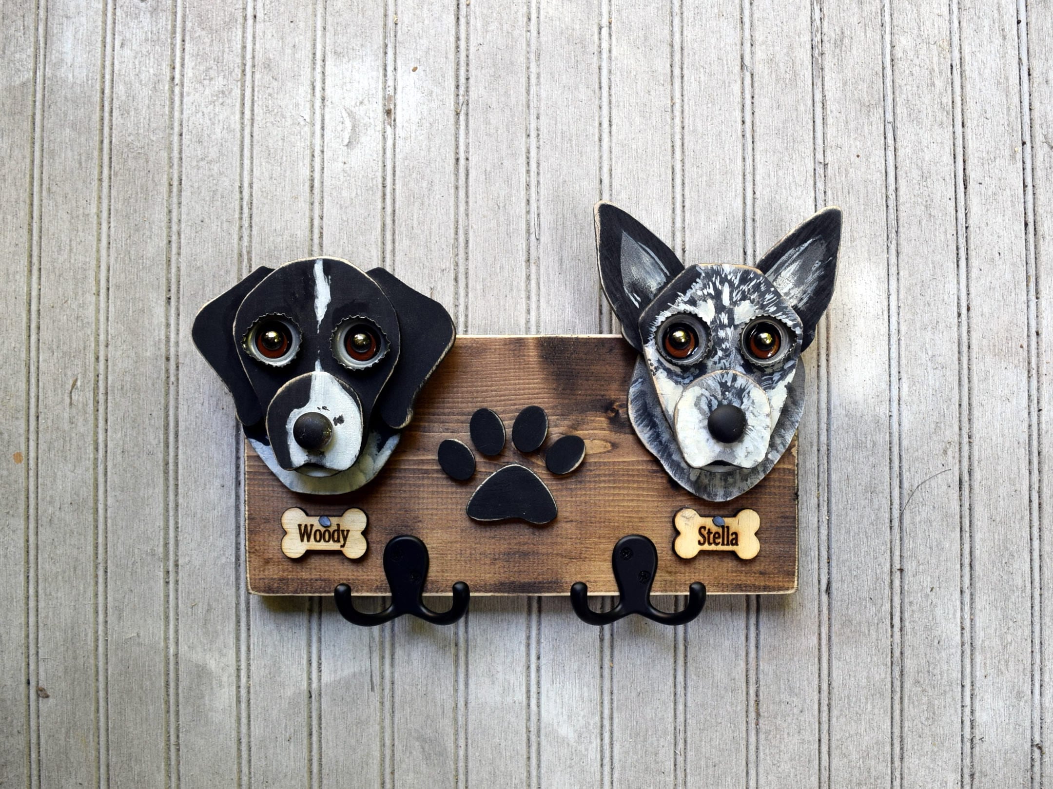 Custom Dog leash holder with 2 dogs. Dogs Leash holder