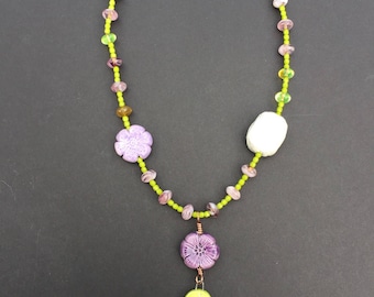 Ceramic flower and leaf beaded necklace