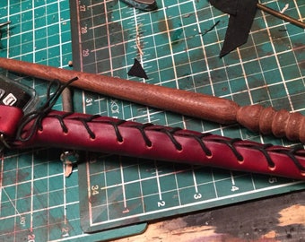 Handmade real leather Wand holster Harry Potter, Voldemort, hogwarts, house colours.
