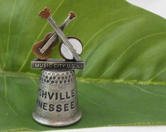 Vintage Pewter thimble souvenir Nashville Music City USA Nashville Tennessee souvenir thimble Nashville commemorative thimble