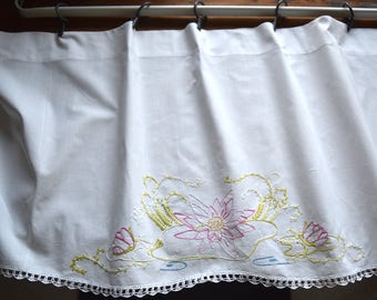 Upcycled Hand Embroidered Valance - Vintage Hand Embroidery - Embroidered Valance - Nursery Valance
