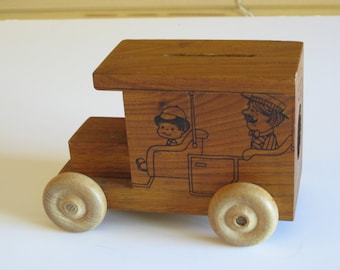 Vintage Toystalgia wooden car bank from 1977