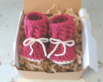 Grandparent Pregnancy Announcement, Baby Announcement, Baby Reveal, BOOTIES IN A BOX® Baby Bootie Reveal, Newborn Baby Booties, Baby Bootys