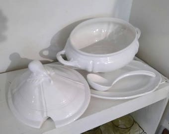 Tureen, Whittier ,USA, white