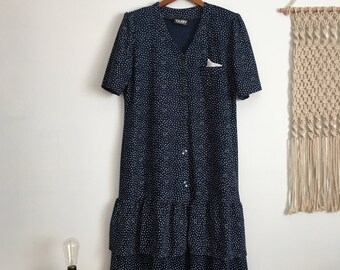 SALE Vintage 80s ruffle drop waist dress blue and white patterned dress, button up dress, size large l