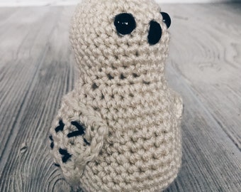 Hedwig // Snowy Owl // Hedwig Stuffed Animal // Owl Stuffie