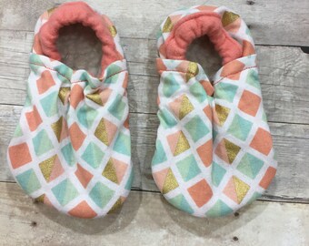 Diamond Booties, peach moccs, peach booties, peach moccasins, girl moccs, girl booties, soft sole booties, soft sole shoe, girl cloth shoe