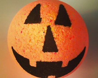 Jack o Lantern Pumpkin Bath Bomb