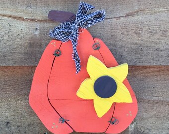 Primitive Pumpkin Wall Hanging