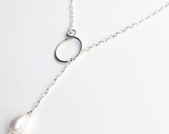 PEARL FLUTTER NECKLACE - Sterling Silver Freshwater Pearl Necklace - Pearl Chain Necklace - Simple Jewellery