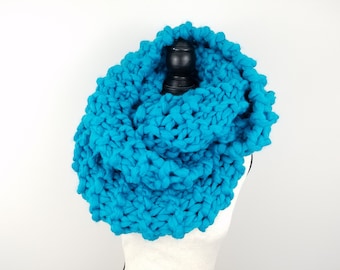Super Chunky Knit Scarf Hand Knit Teal Infinity Scarf Giant Thick Cowl