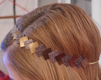 Headband with elastic