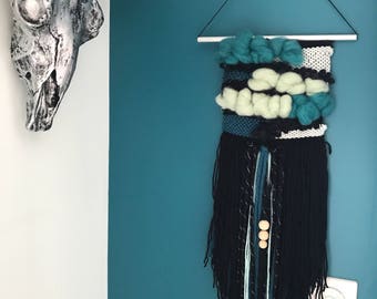 Weaving wall in mint, Teal and black stock