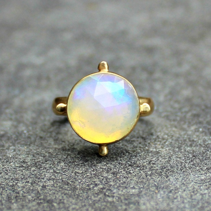 Opal Ring Opal Gold Ring Faceted Opal Ring 18 kt Gold