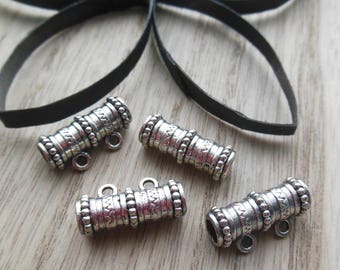 set of 4 silver-plated bails