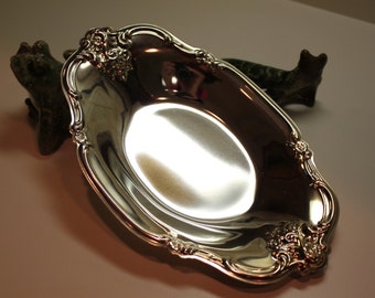 Vintage Small Oval Silver Plated Serving Tray From WM Rogers