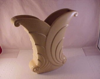 Abingdon Art Pottery Vase 513