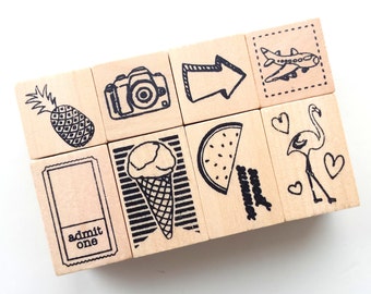 Wooden rubber stamp set, 8 stamps (flamingo, pineapple, plane, camera etc..)