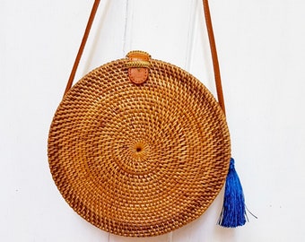 Rattan round bag ,Round Rattan Crossbody , Tassel, bolso ratan