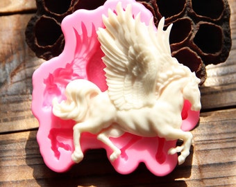 3D Silicone mold Pegasus Cartoon Animal Silicone Fondant Cake Molds Chocolate Mould for the Kitchen Baking Cake Decoration Clay Mould Tools