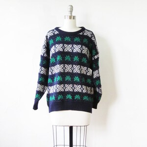 st. patrick's day sweater, vintage shamrock sweater, 1980s Irish sweater, navy + green pullover Ireland knit, medium large unisex sweater