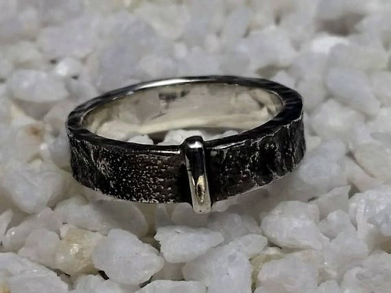 Traditional Scottish Celtic wedding ring handfasting model