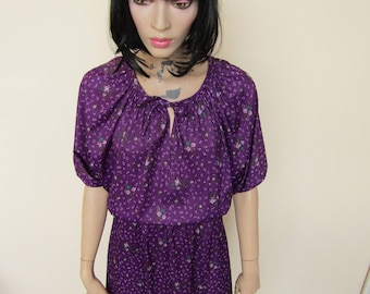 Dark Purple 70s Batwing Dress - Size 12-14