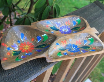 Vintage Mexican Wooden Tray with Flower Design