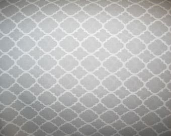 100 percent cotton quatrefoil fabric/gray/white/quilting/crafts/apparel/by the yard