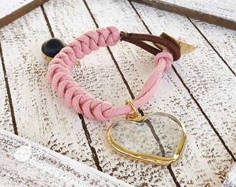 Light Pink bracelet. Pink bracelet with Heart of crystal set.