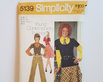 Vintage Sewing Pattern, Simplicity 5139, Size 12 Bust 34"