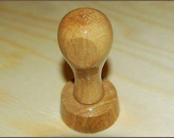 Stamp TSM025 diam 3 cm according to your tastes mounted on wood