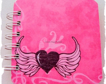 Hot Pink Heart with Wings - tattoos design - Teenager - Post It Note Holder Organizer