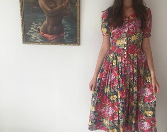 1980s red floral button down dress with pockets