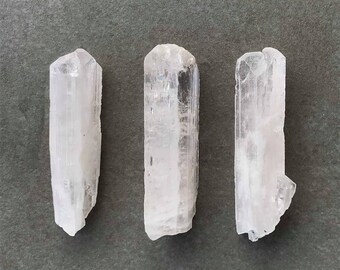 ONE Medium Pink Danburite / Pink Danburite