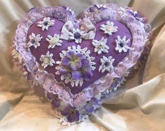 Royal ring bearer pillow